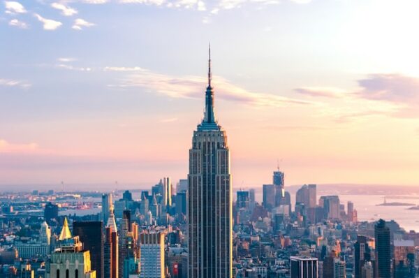 Empire State Building Facts 600x398 